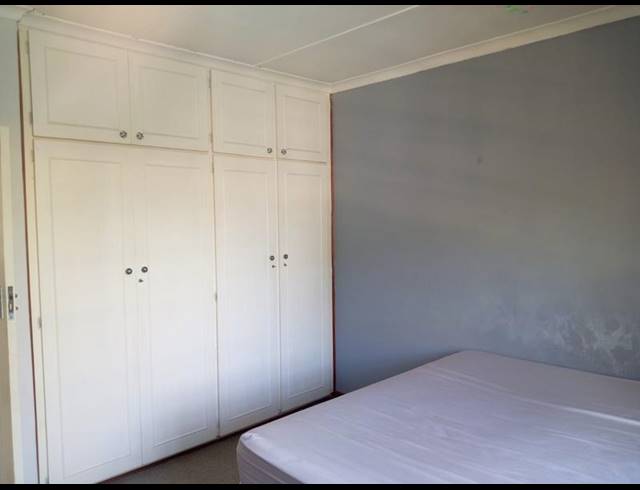 1 BEDROOM APARTMENT FOR SALE IN SCOTTBURGH